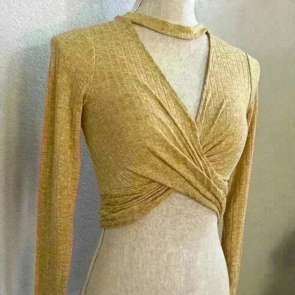 Mustard Yellow Forever 21 Fitted Long Sleeve tank top, twist front cutout - Picture 1 of 5